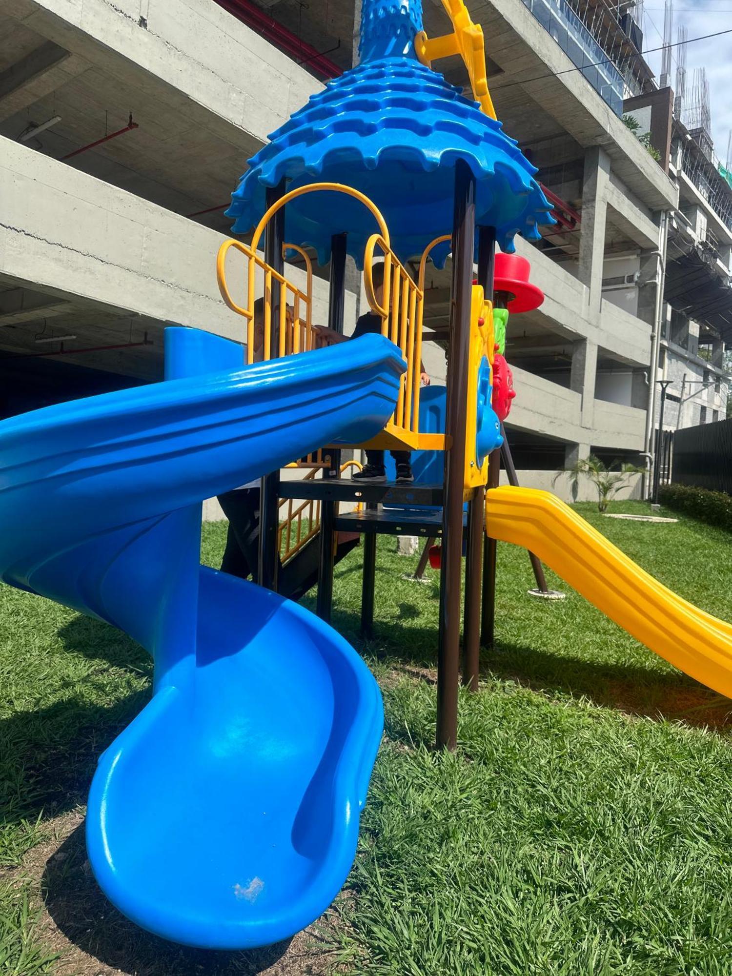 1502 Ittos Apartment